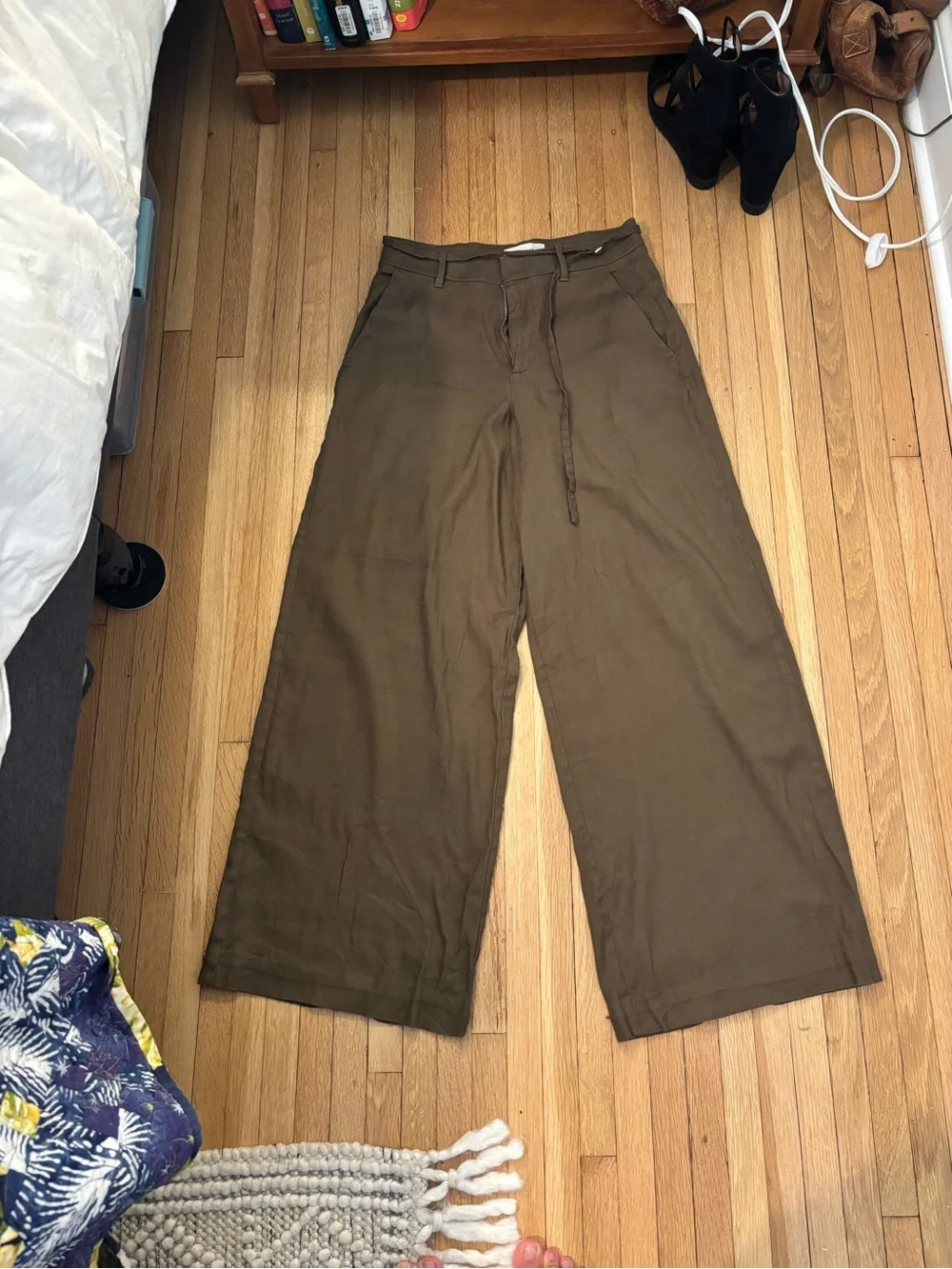 Everlane Linen Wide-Leg Trousers